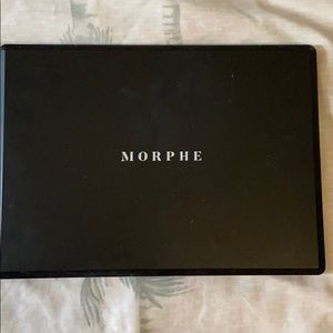 Morphe- nature glow eyeshadow palette 350
